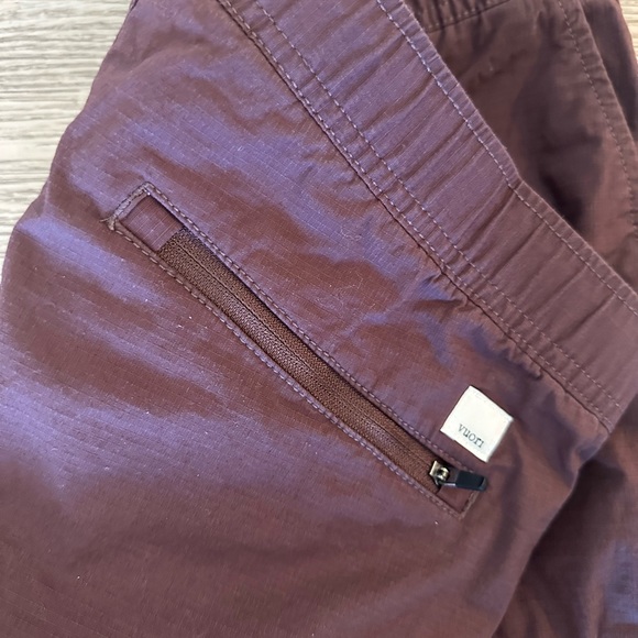 Vuori Ripstop pants- Burgundy - Picture 4 of 4